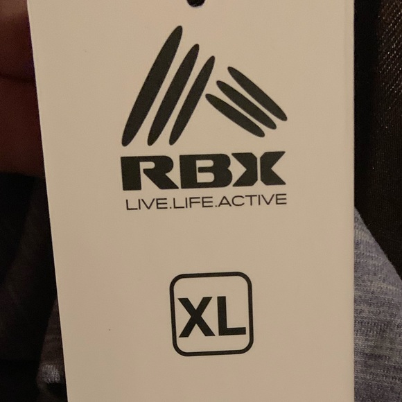 NWT! Women’s XL RBX active hooded long sleeve shirt! - Picture 7 of 8